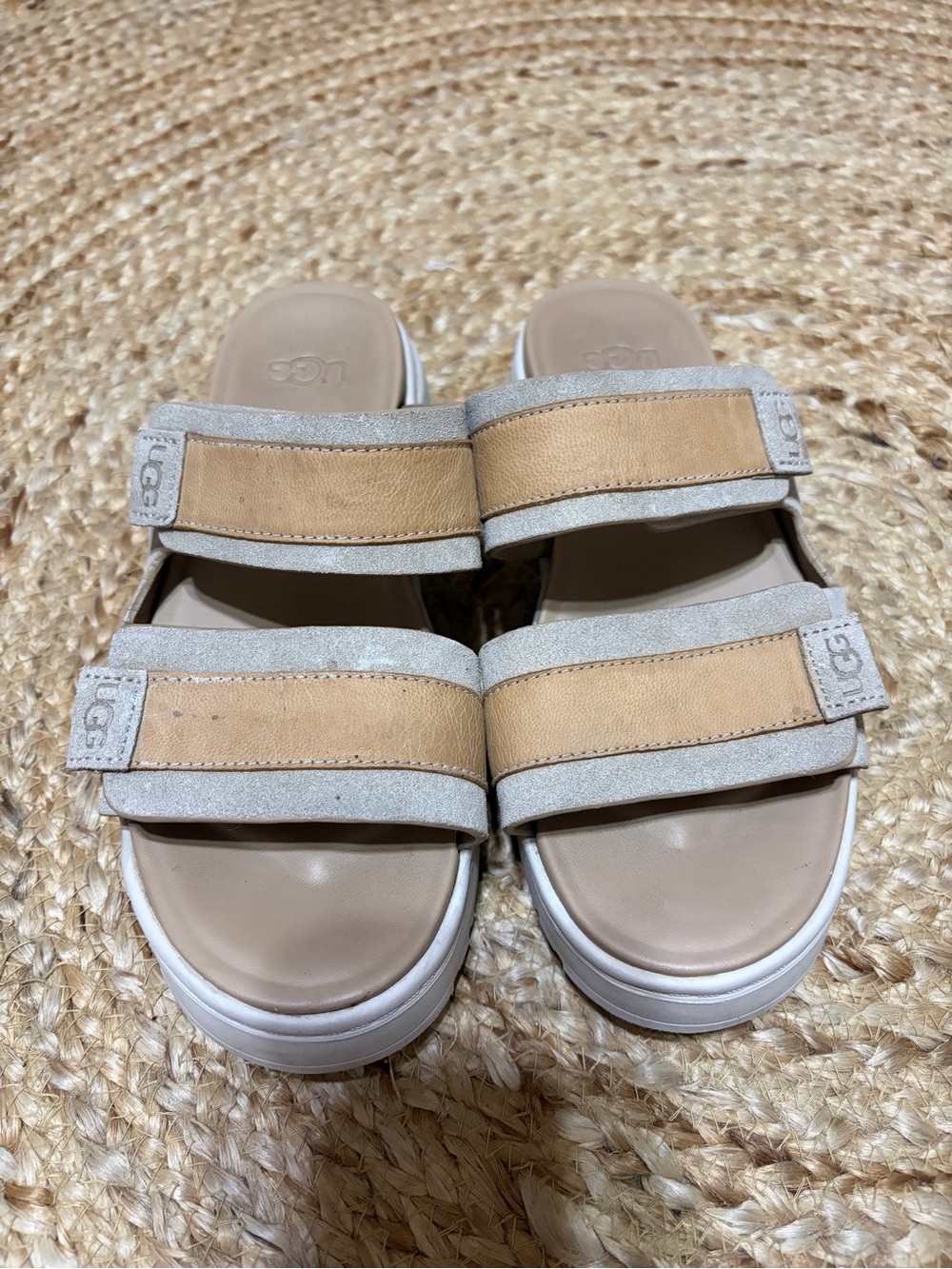 UGG Zayne Slide II Platform Sandals Neutral Suede Leather Straps Size 5